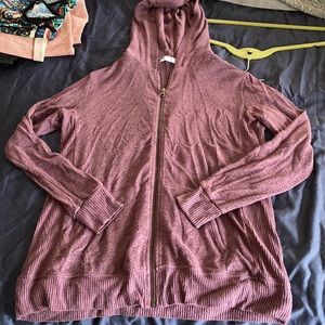 Market and Spruce soft zip up sweater